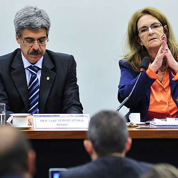 Reunião da Comissão Parlamentar de Inquérito (CPI) da Petrobras para ouvir o depoimento da ex-presidente da estatal, Maria das Graças Silva Foster