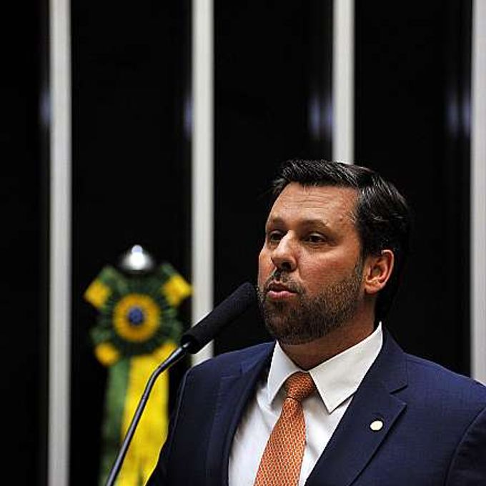 Comunicação de Liderança- Dep. Carlos Sampaio (PSDB-SP)