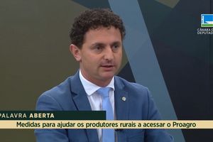 Capa - Pezenti defende medidas para facilitar acesso ao Proagro