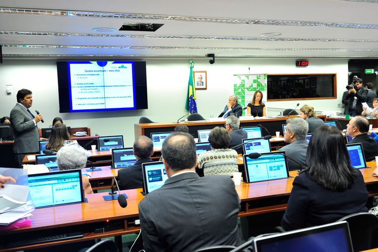Reunião ordinária com o ministro da Educação, José Mendonça Bezerra Filho para esclarecimentos sobre a MP 746/16, sobre a reforma do Ensino Médio