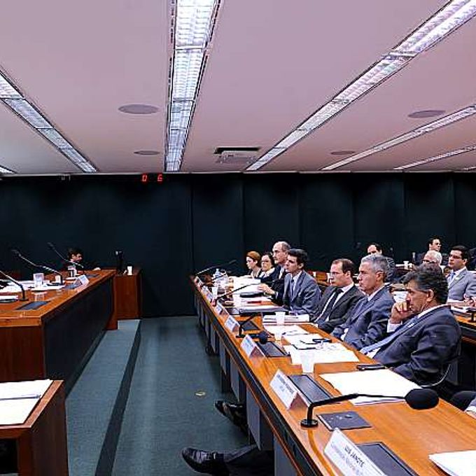 Audiência pública sobre o PL 6558/13, que institui o Programa de Aumento de Competitividade Empresarial e Melhoria no Acesso a Capital de Crescimento – BRASIL + COMPETITIVO - no âmbito do mercado de capitais brasileiro