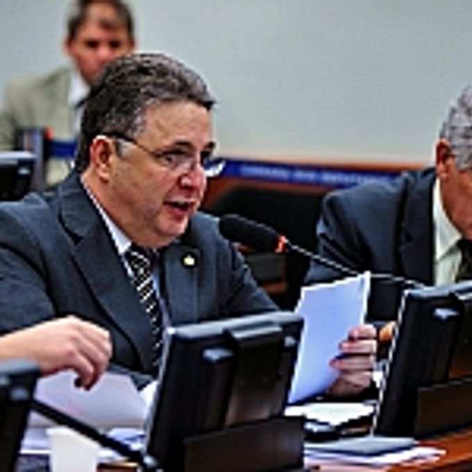 Reunião deliberativa sobre os projetos que alteram a legislação eleitoral. Dep. Anthony Garotinho (PR-RJ)